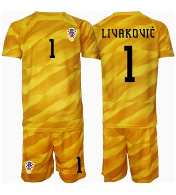 Kroatien Dominik Livakovic #1 Målvakt Hemmakläder Barn EM 2024 Kortärmad (+ Korta byxor)
